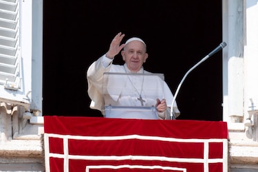 El Papa lamenta los ‘ríos de sangre’ en Ucrania; pide corredor humanitario
