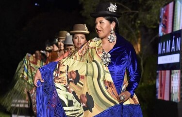 La arquitectura andina de los 'cholets' transita a la alta costura