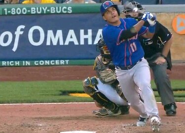 Rubén Tejada pega su primer jonrón de la temporada