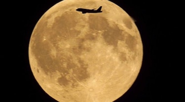 Solsticio de verano se une a la luna llena en un raro espectáculo