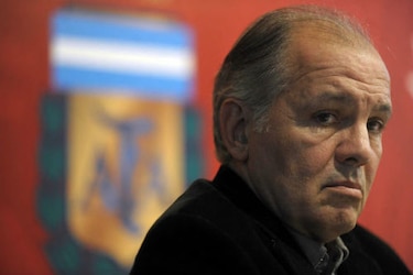 Preocupa salud del entrenador argentino Alejandro Sabella