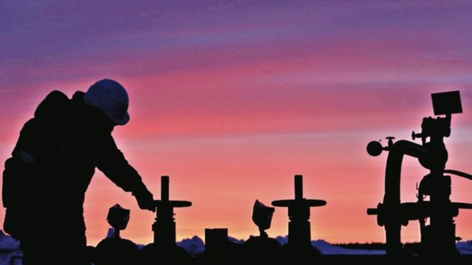 Arabia Saudí llama a reducir el rango de volatilidad del crudo