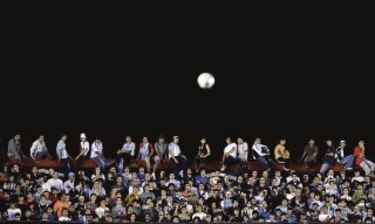 Argentina gana sin brillar
