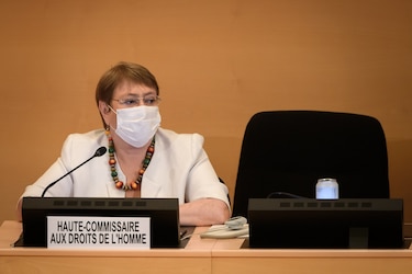 Comisionada para los Derechos Humanos critica la respuesta a la pandemia de China, Rusia y Estados Unidos