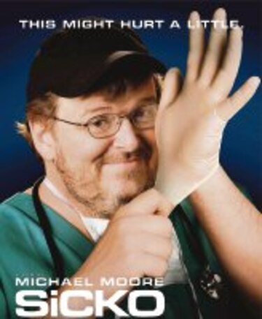 ‘SiCKO’, Moore y la polémica