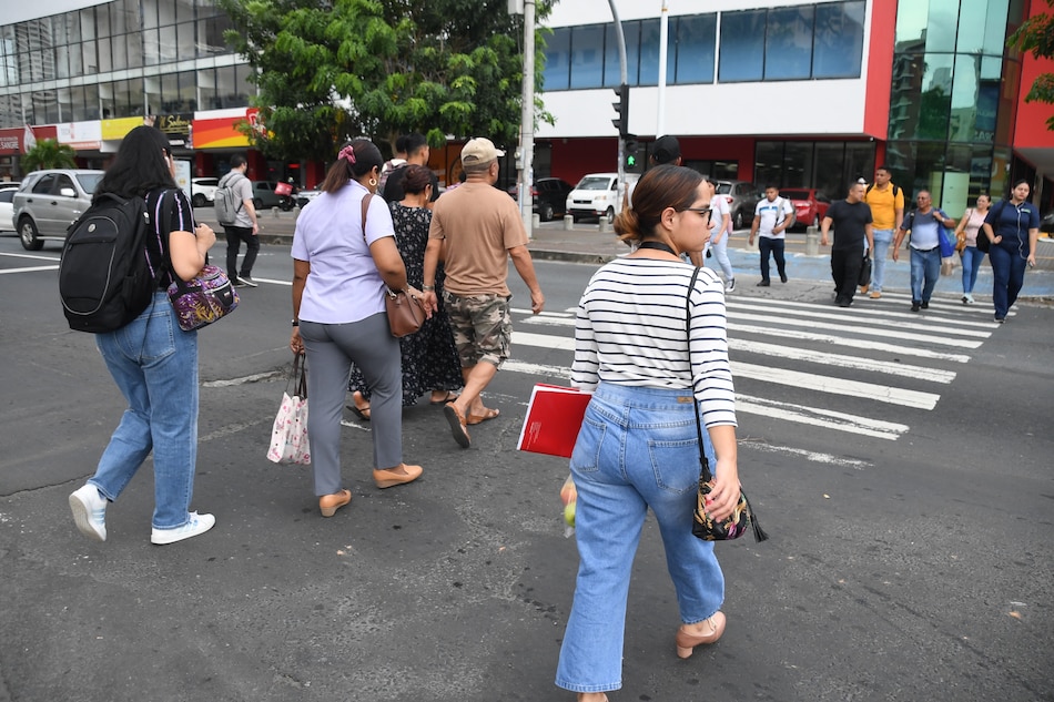 Inglés para generar empleo: Panamá abre 141 cursos gratuitos en 2025