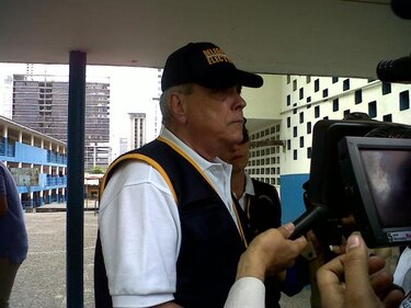 TE ‘exhorta’ a miembros del PRD a cumplir la ley