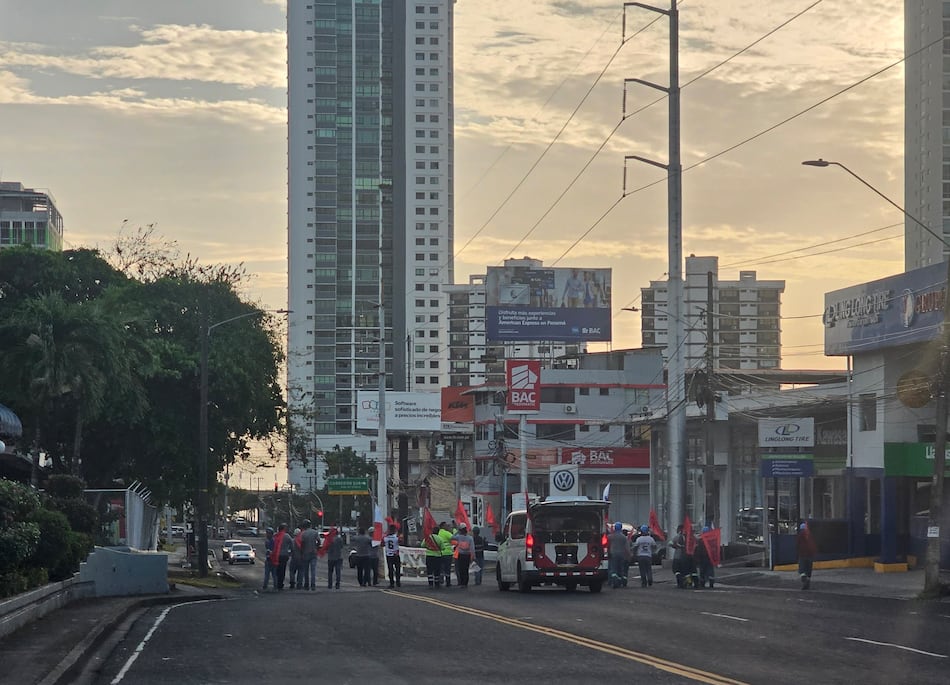 Protestas de Suntracs causaron cierre parcial de algunas vías como la calle 50 y la avenida Cincuentenario