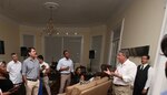 Un 'Kitchen take over', en la residencia del embajador de Estados Unidos