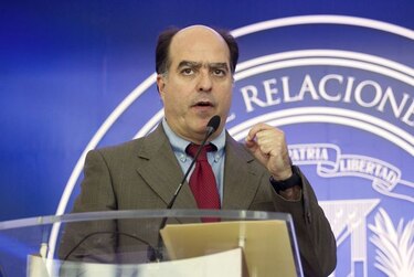 Venezuela: Tribunal Supremo pide detención del líder opositor Julio Borges