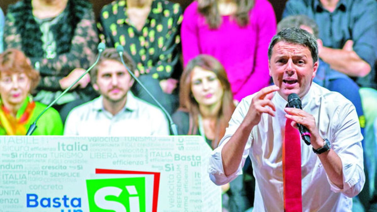 El primer ministro, Matteo Renzi, participa de una actividad por el ‘sí’ en el referendo para las reformas constitucionales del próximo 4 de diciembre.