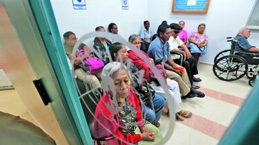 Caja de Seguro Social lleva a cabo estudio del aire en 10 hospitales