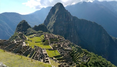 Aumentan el aforo para visitas al santuario inca de Machu Picchu, en Perú