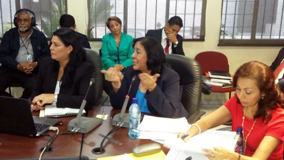 Ministra de Educación presenta su presupuesto para el 2017