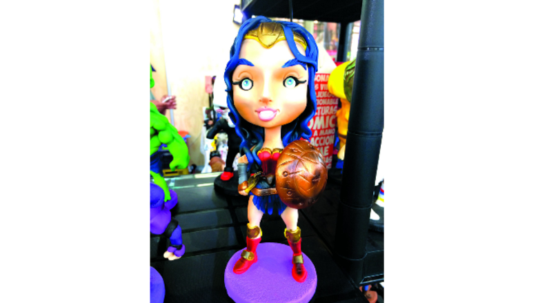 Héroes en porcelana