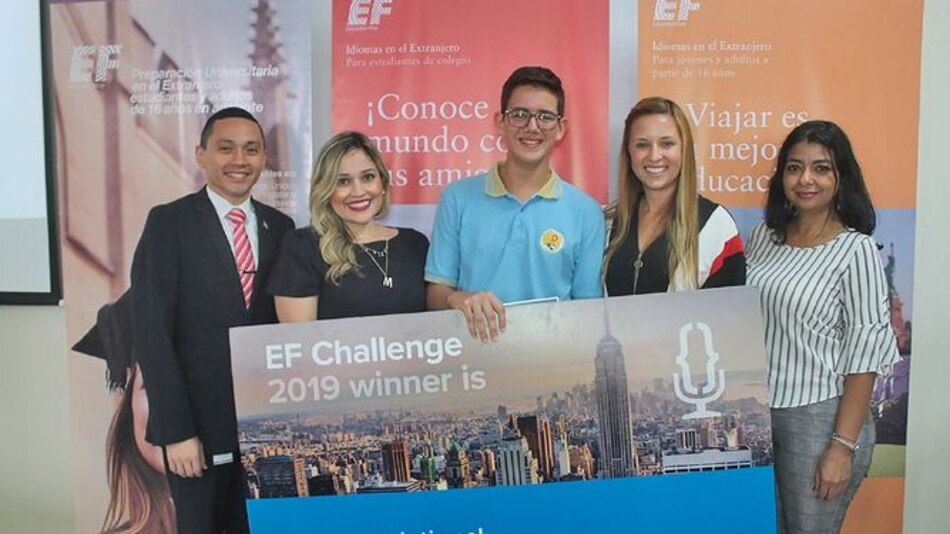 Gran final del Concurso Internacional de Oratoria EF Challenge
