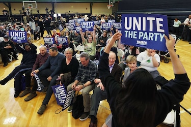 Buttigieg y Sanders, cabeza a cabeza en las primarias demócratas