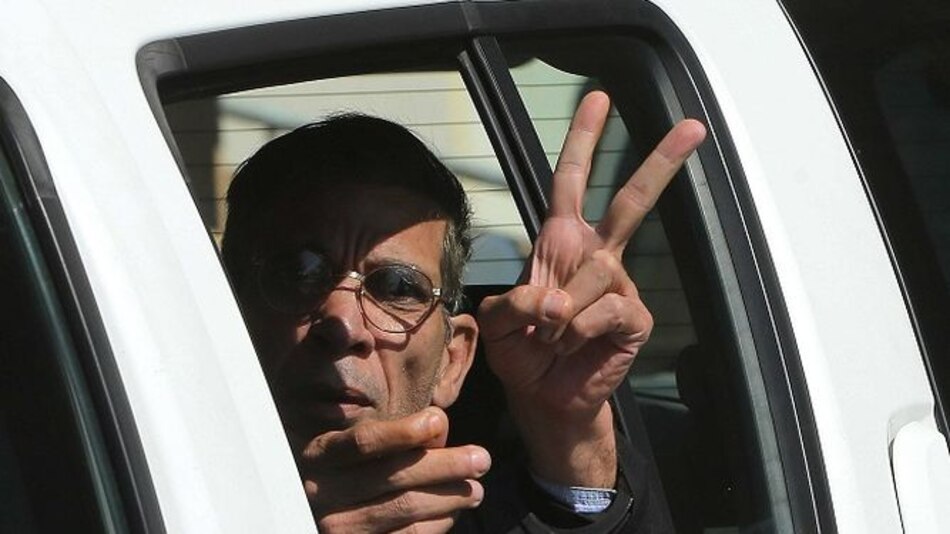 Sospechoso de secuestro de avión en Chipre será extraditado a Egipto