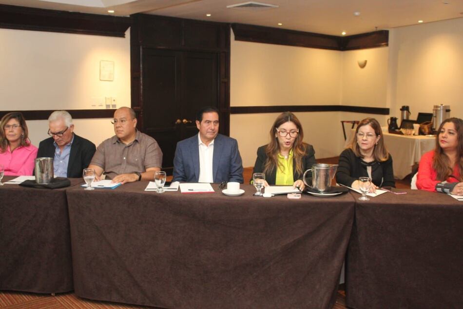 Amenazan a Martín Torrijos con proceso de expulsión en el PRD