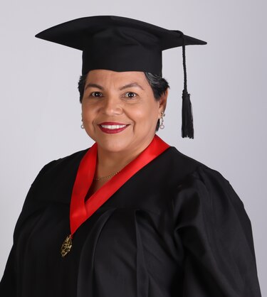 La Universidad de Panamá presenta a los graduados de su Facultad de Derecho y Ciencias Políticas