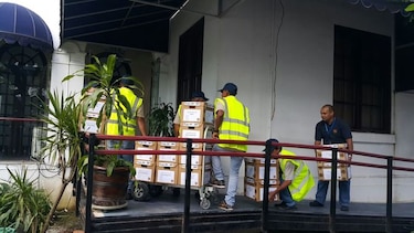 Contralor entrega a la procuradora el resultado de 186 auditorías a juntas comunales y municipios