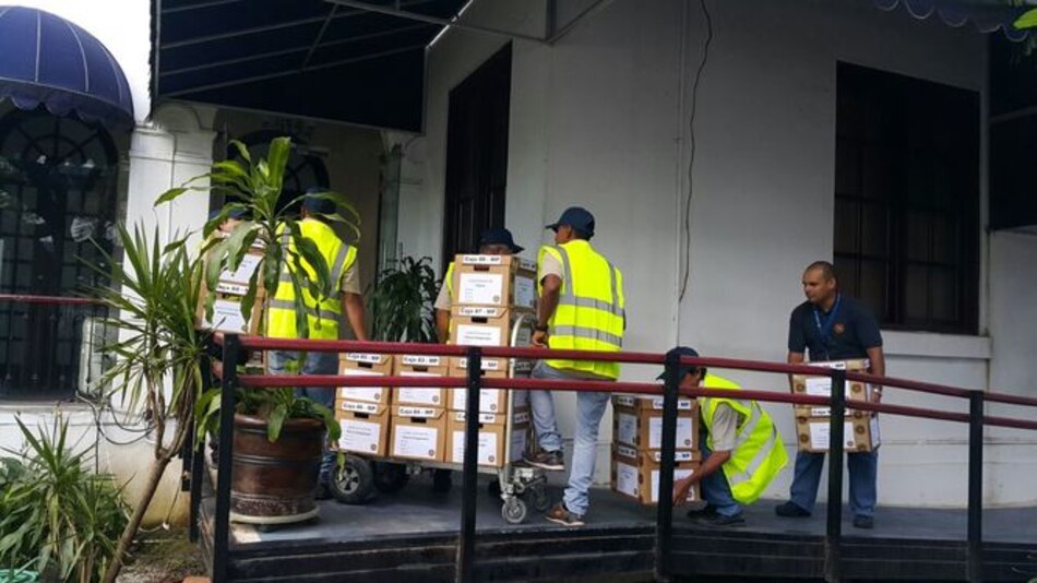 Contralor entrega a la procuradora el resultado de 186 auditorías a juntas comunales y municipios