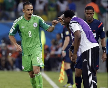 Nigeria mira a octavos y Bosnia se despide