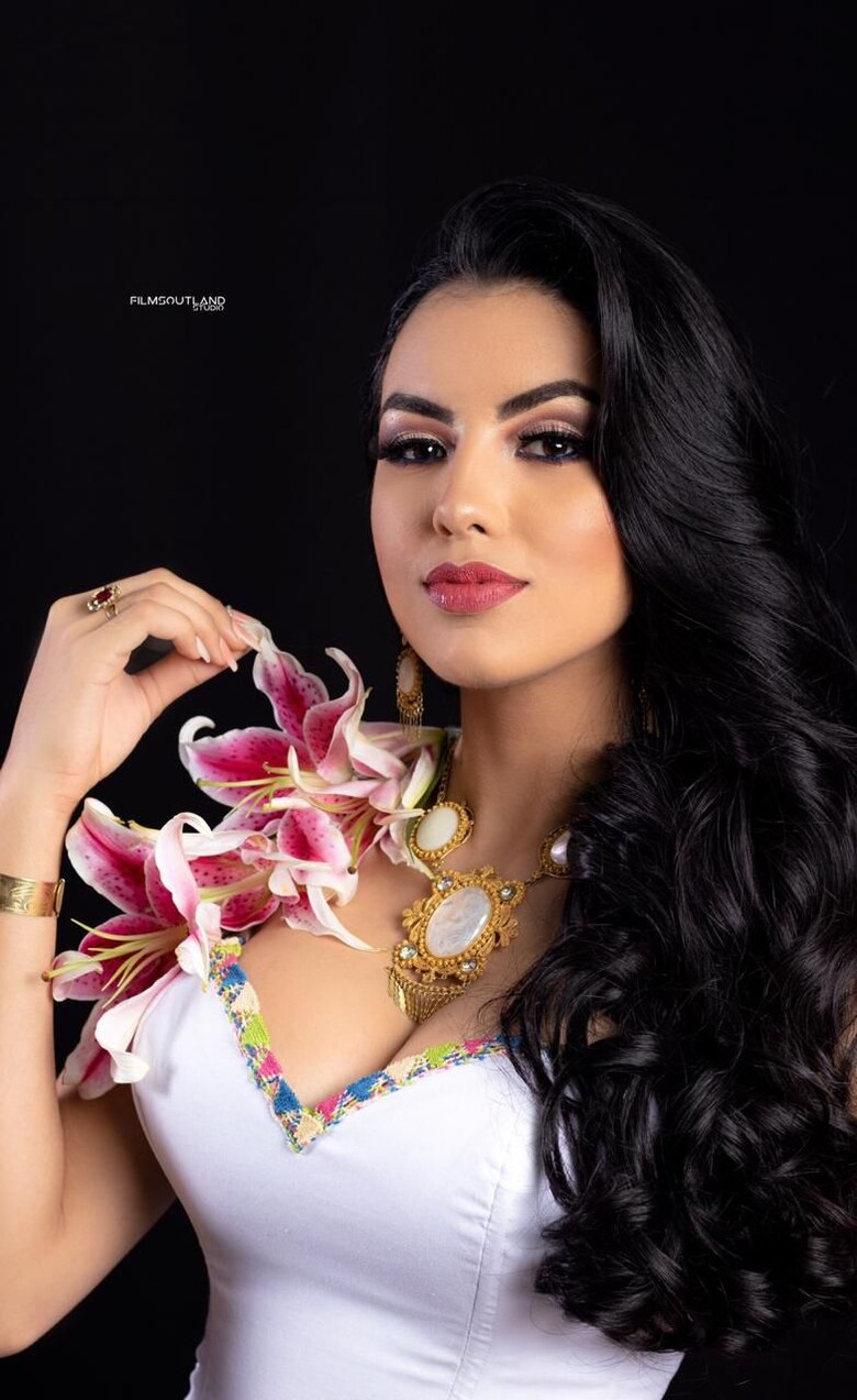 Anubis Osorio es la reina del carnaval capitalino 2023