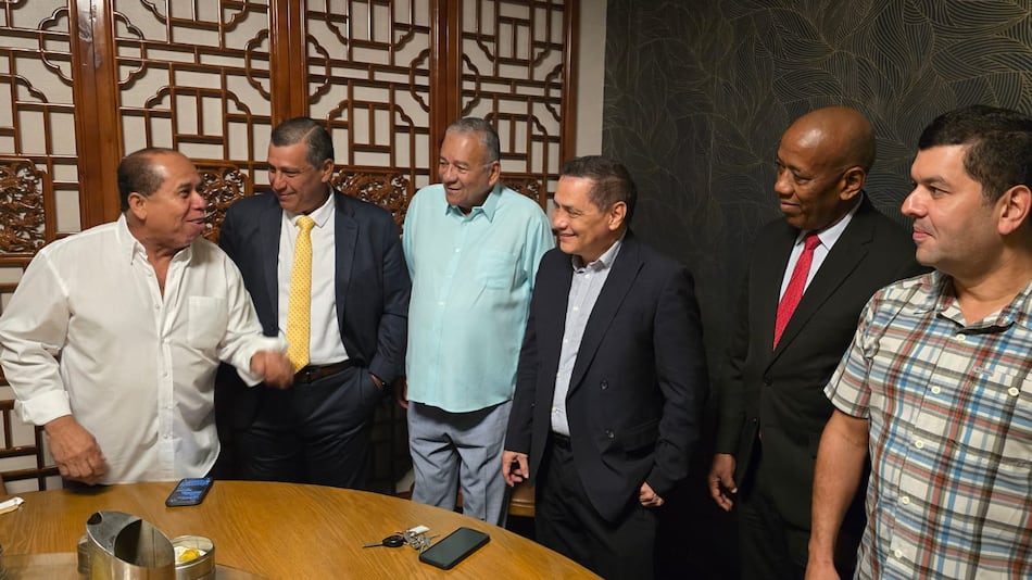 Manuel Cheng se une a la bancada mixta tras abandonar Vamos