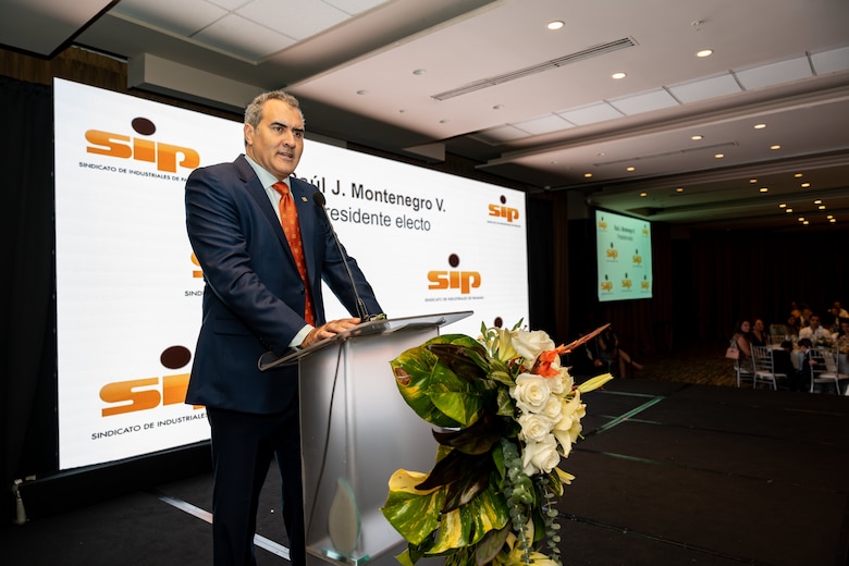 Empresarios y analistas confían en que se ejecute un serio plan de ajuste fiscal, mejoren los ingresos y se resuelva el tema de la CSS y del agua