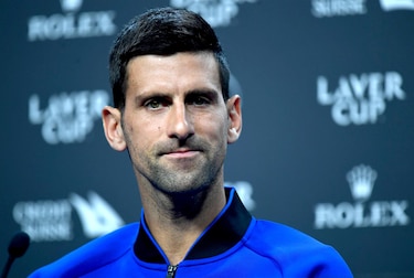 Djokovic dice que nadie de su familia apoyaría la violencia