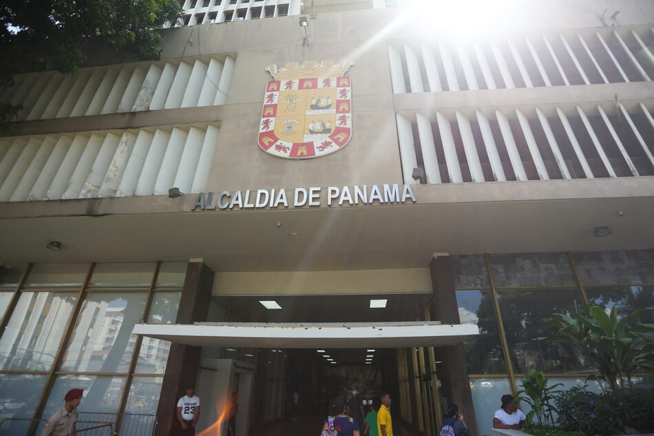 Alcaldía de Panamá regula horarios de expendio de bebidas alcohólicas y actividades con ruido durante las fiestas de fin de año