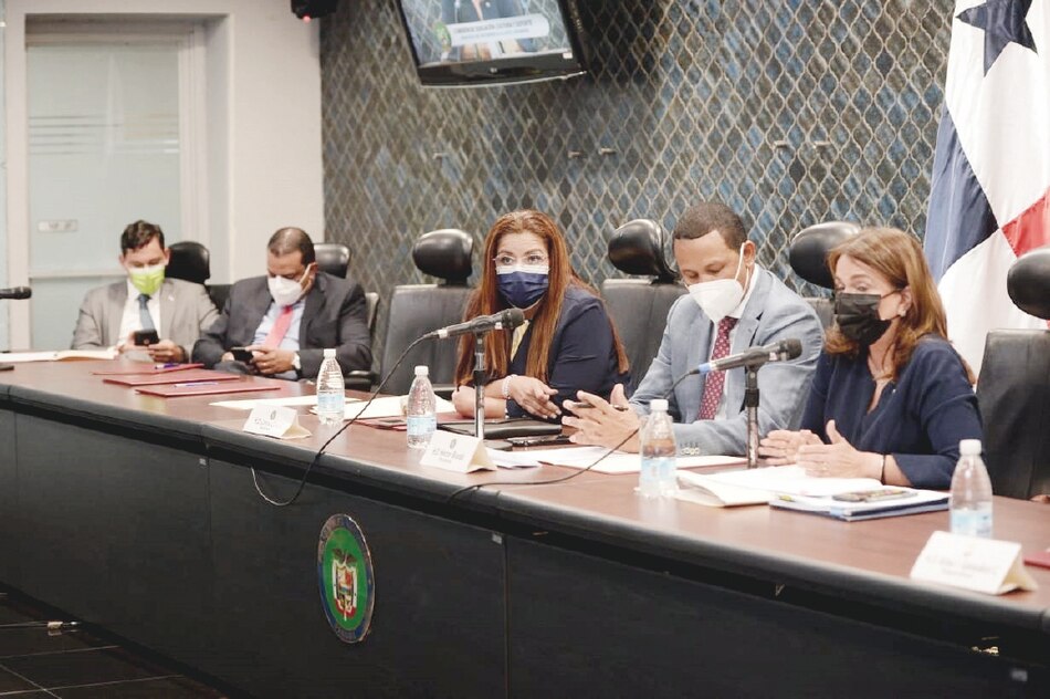 Meduca tiene 427 escuelas para comenzar clases semipresenciales