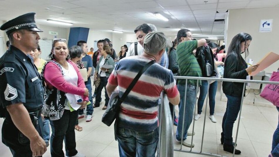 Eliminan afiliación a la CSS para los trámites migratorios