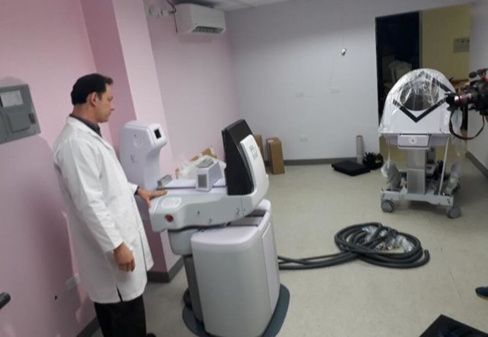 Autoridades de Salud afinan diagnósticos de cáncer de mama