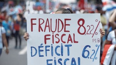 Crece rechazo a reformas fiscales en Costa Rica