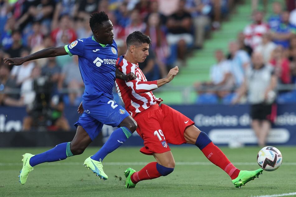 Morata y Griezmann dan los primeros tres puntos al Atlético ante el Getafe