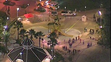 Buscan a un niño arrastrado al agua por un caimán en Florida
