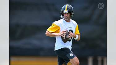 Jaxson Dart, de Giants, y Aaron Rodgers, de Steelers, reciben el alta