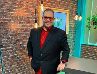 Fallece el cantante y locutor Rolo de León