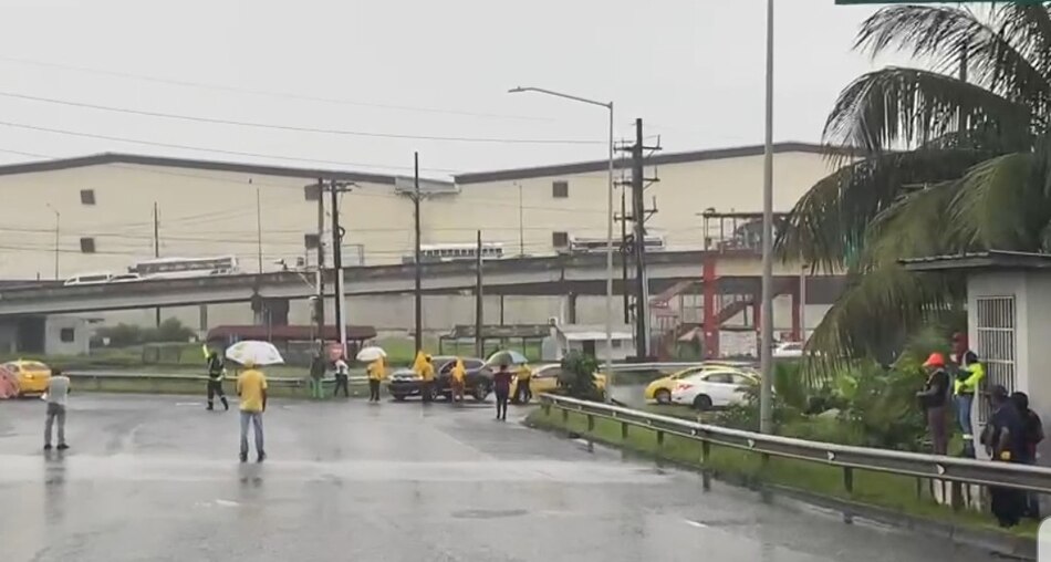 Contrato minero: persisten los cierres en Colón, Veraguas y Chiriquí