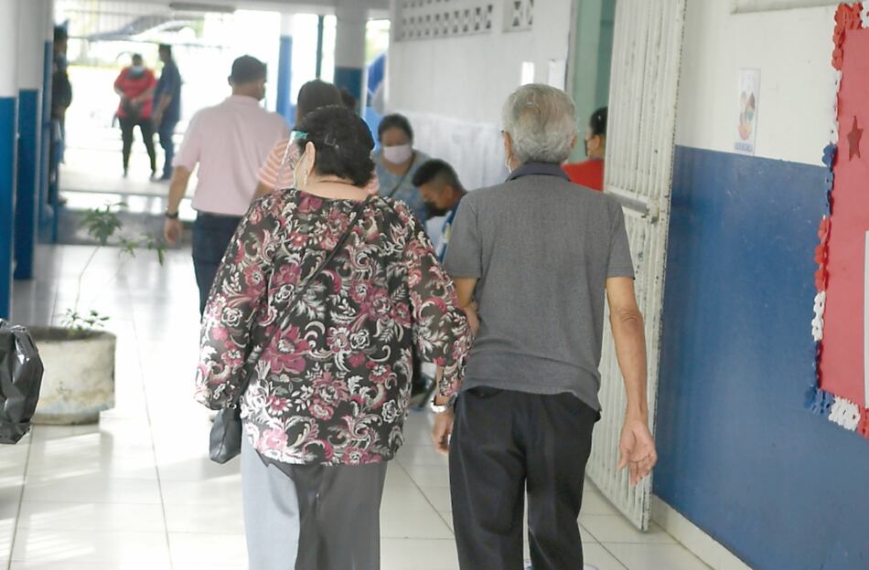 Adultos mayores podrán emprender; sancionan norma