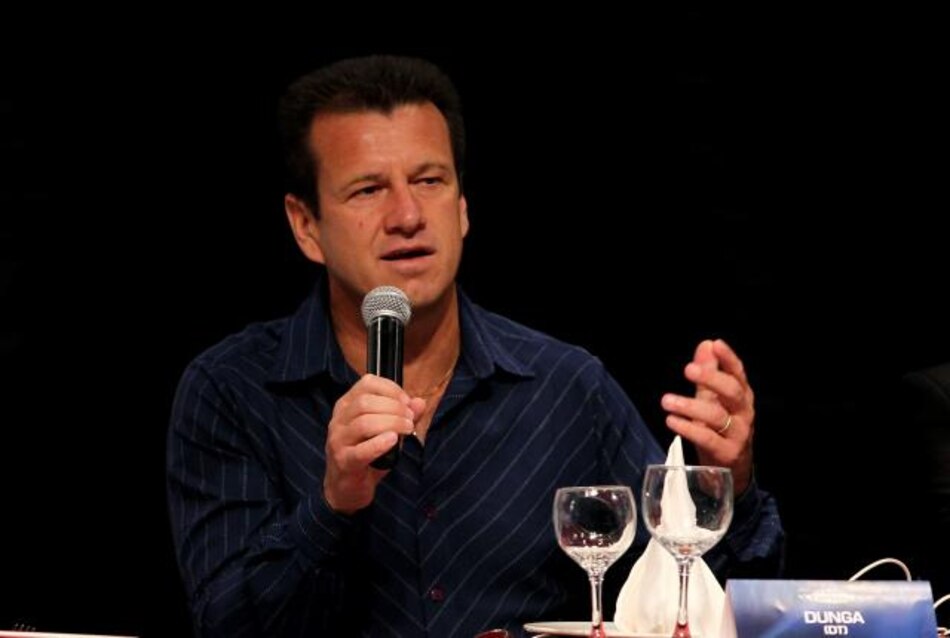 Dunga es el nuevo técnico del Inter de Porto Alegre