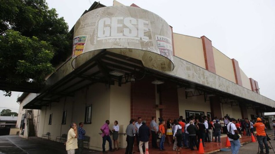 GESE anuncia suspensión de revistas y más recortes de empleos