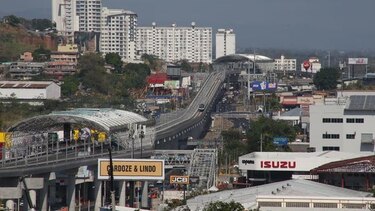 Comercios a oscuras, falta de agua y sin Metro, las secuelas del apagón