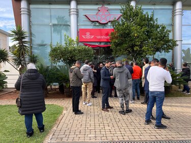 Decenas de marroquíes viajan a Doha ilusionados