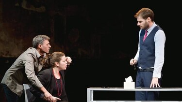 El teatro es como un altavoz para la sociedad moderna