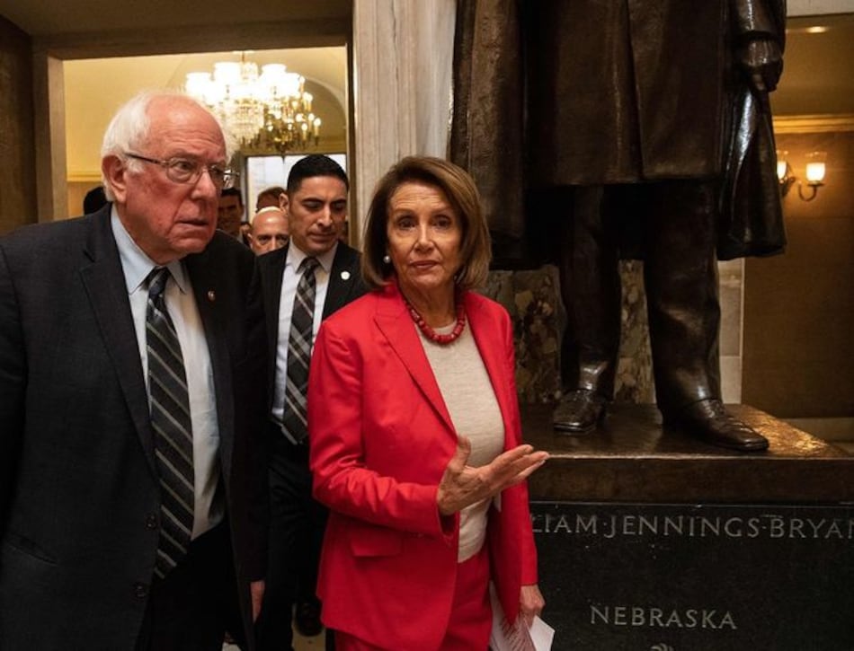 Pelosi llama a Trump a aplazar Estado de la Unión