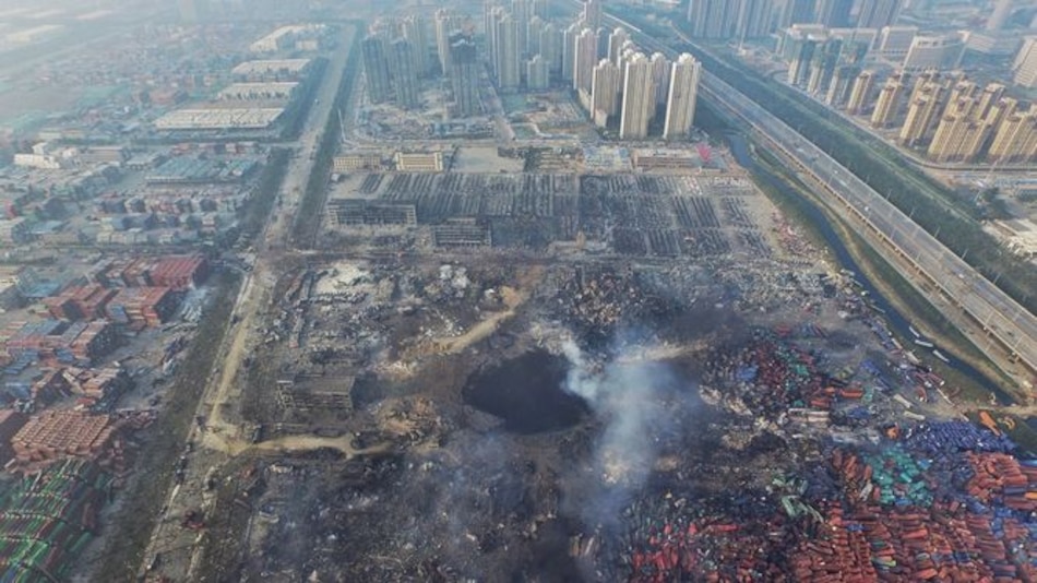 Más explosiones y temor a polución química prolongan la tragedia en Tianjin