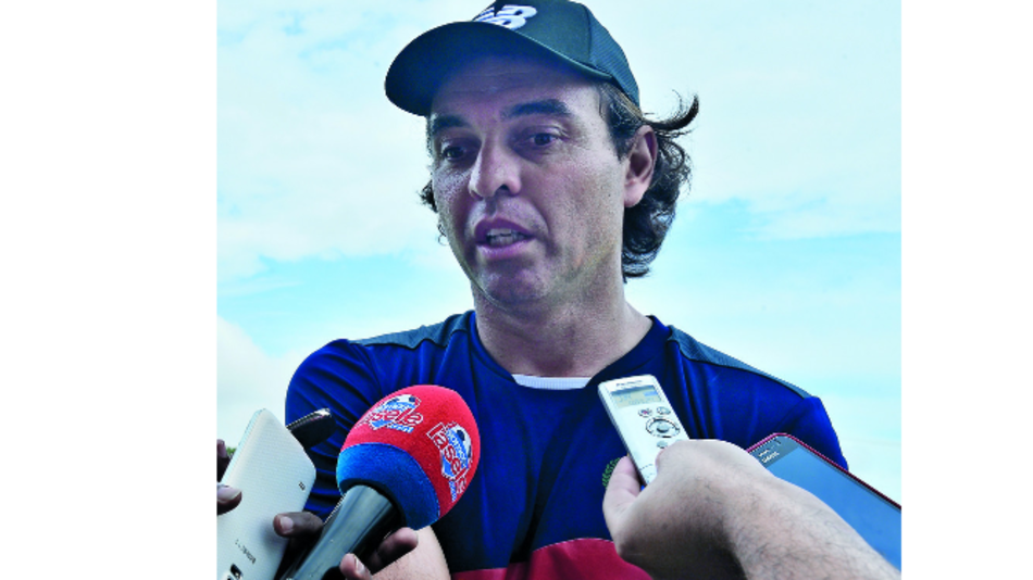 Pipino dirigirá las menores del CAI